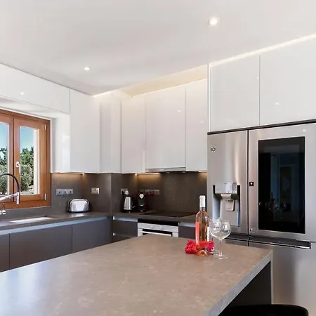 Modern Nz11 Large Balconies With Sea And Mountain Views * Kouklia