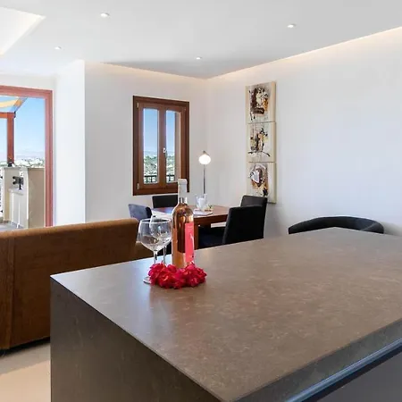 Modern Nz11 Large Balconies With Sea And Mountain Views Kouklia